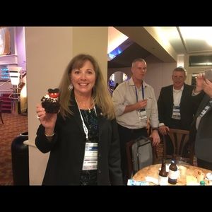 Meet your Posher, Lynne